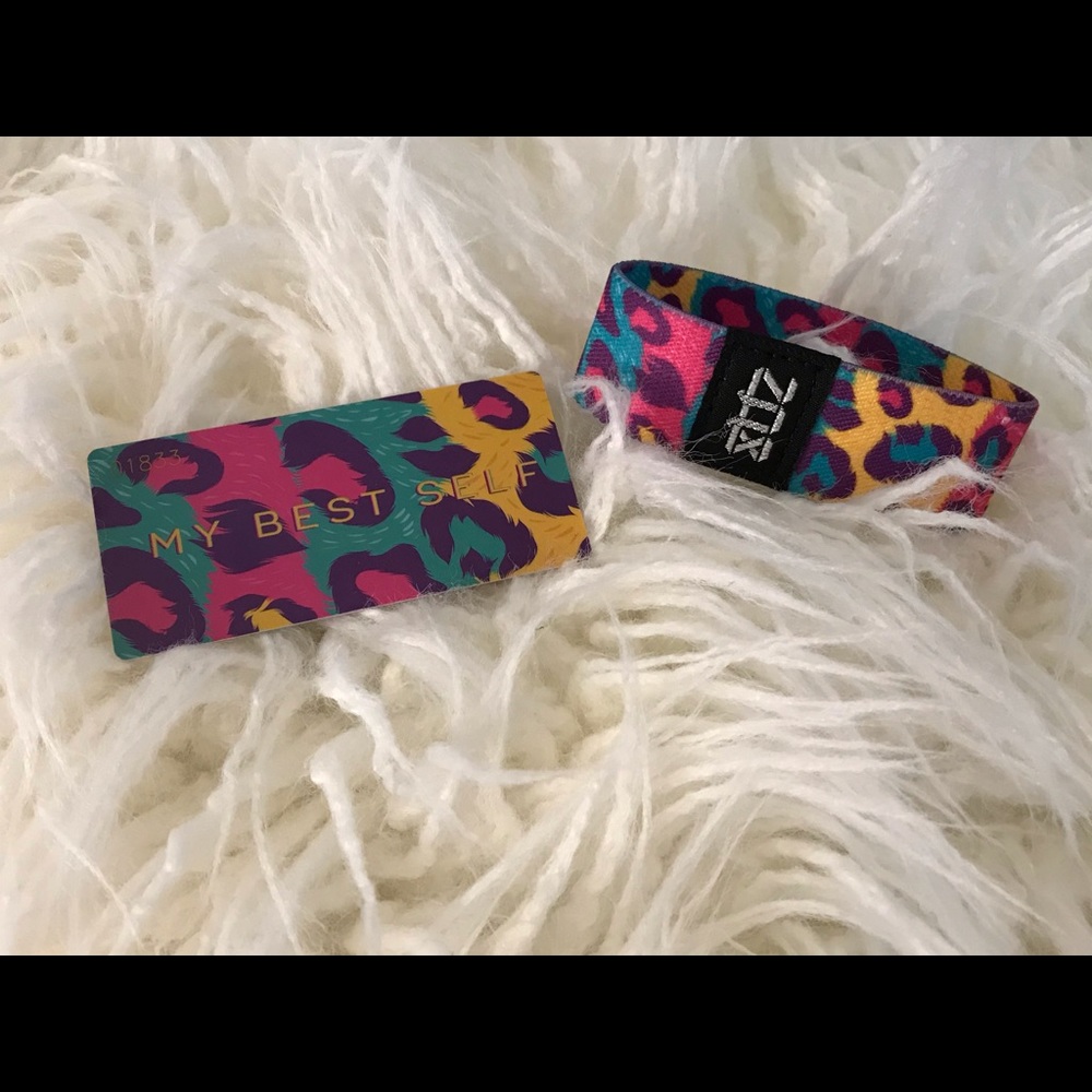 Zox rainbow leopard armband bracelet NWOT